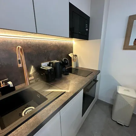 Apartament Luxury Location , Ideally Situated Near Sea *