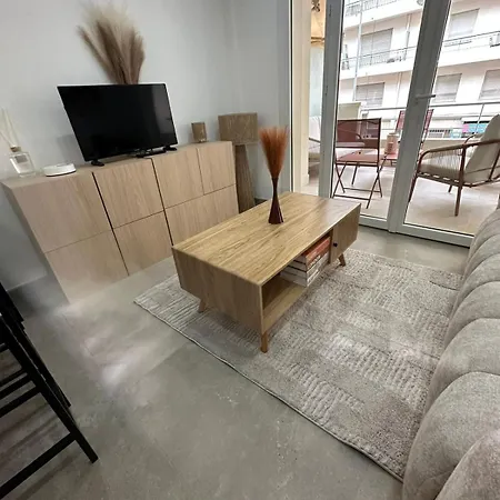 Apartament Luxury Location , Ideally Situated Near Sea